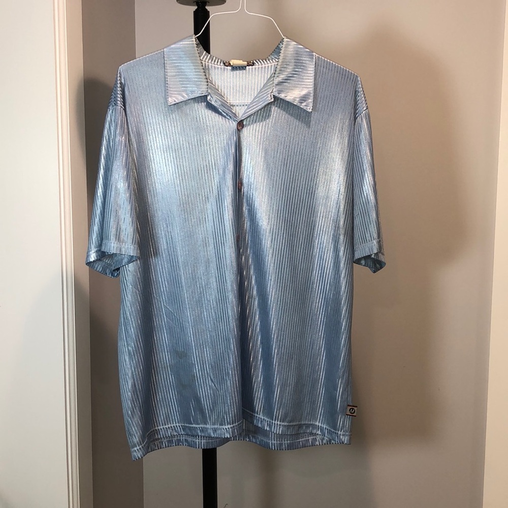 Men’s light blue button down shirt